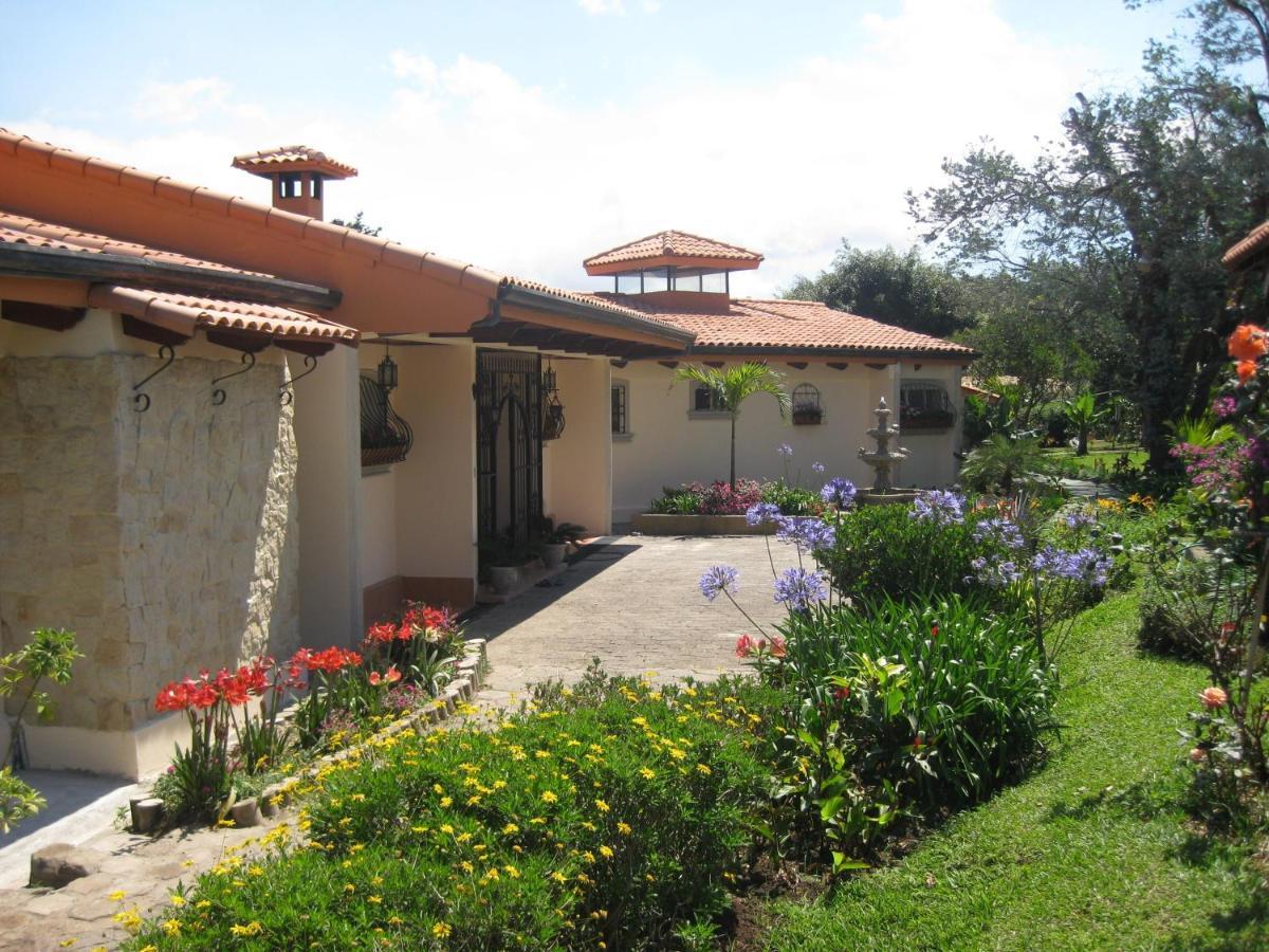 Vista Bella Rooms Escazu Exterior photo